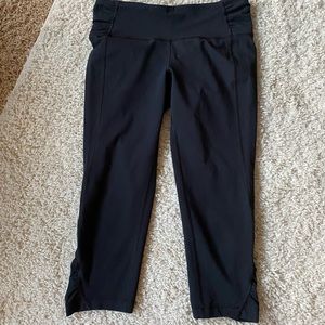 Under Armour Crop Leggings